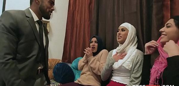  Girls in HIJAB fuck BBC before MARRIAGE